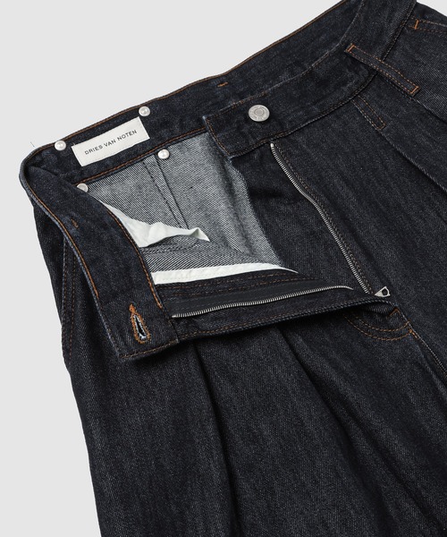 DRIES VAN NOTEN(ドリスヴァンノッテン)の「PAMPLONA DEN 2381 W.W.PANTS(デニムパンツ・レディース・インディゴブルー・XS/S)」の3枚目の写真
