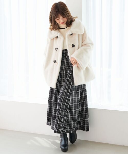 MAJESTIC LEGON(マジェスティックレゴン)の「ビットデザインファーブルゾン(ブルゾン・レディース・ブラウン/モカ/アイボリー・MEDIUM)」の4枚目の写真