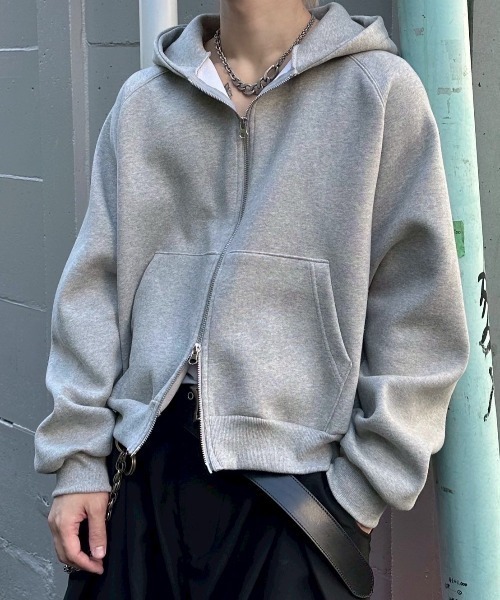 Chikashitsu +（チカシツプラス）の「【Chikashitsu +】heavy weight cotton cropped hoodie / 【チカシツプラス】ヘビーウェイトコットンクロップドパーカー（パーカー・メンズ・グレー/杢グレー/ブラック・ONE SIZE）」の15枚目の写真