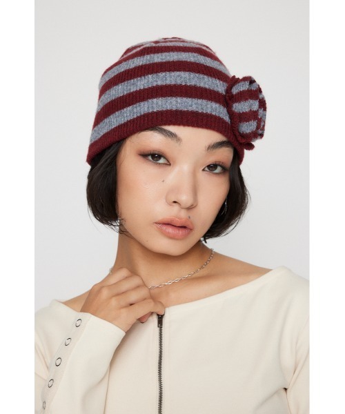 LAGUA GEM（ラグアジェム）の「FLOWER MOTIF KNIT キャップ（ニットキャップ/ビーニー・レディース・レッド系その他/グレー系その他2/ブラック・FREE）」の10枚目の写真