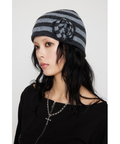 LAGUA GEM（ラグアジェム）の「FLOWER MOTIF KNIT キャップ（ニットキャップ/ビーニー・レディース・レッド系その他/グレー系その他2/ブラック・FREE）」の20枚目の写真