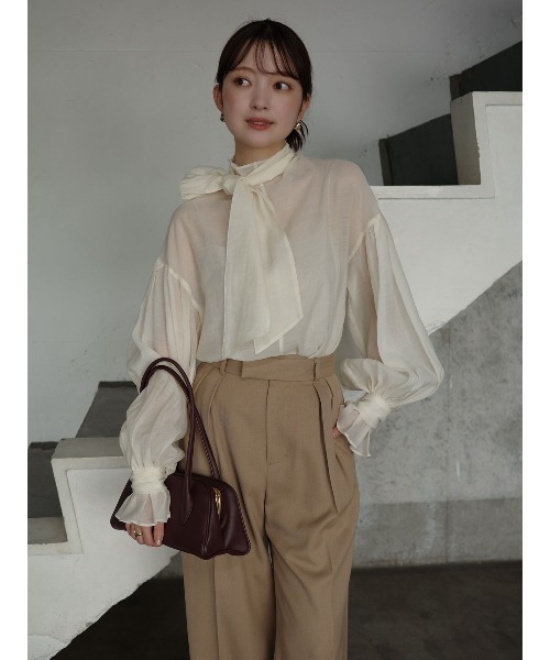 anuans（アニュアンス）の「【XSサイズあり】ベーシックタックワイドパンツ（スラックス・レディース・ベージュ/ブラウン/グレー・SMALL/MEDIUM/X-SMALL）」の12枚目の写真