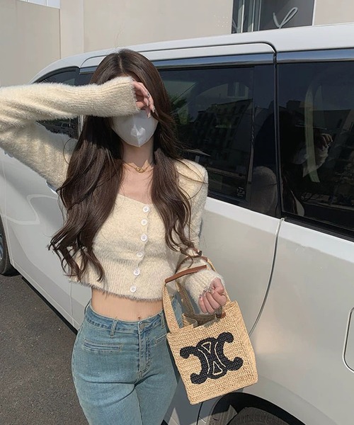 shopnikoniko（ショップニコニコ）の「シャギーニット カーディガン ショート丈 クロップド丈 カーデ（カーディガン/ボレロ・レディース・ホワイト/ブラック・フリー）」の9枚目の写真