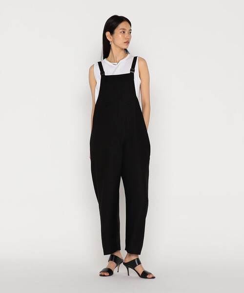 Gabardine K.T（ギャバジンケーティー）の「麻調合繊 パンツディテールオールインワン（サロペット/オーバーオール・レディース・グレー/ブラック・11号）」の2枚目の写真