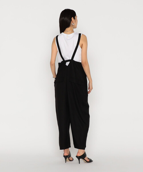 Gabardine K.T（ギャバジンケーティー）の「麻調合繊 パンツディテールオールインワン（サロペット/オーバーオール・レディース・グレー/ブラック・11号）」の11枚目の写真