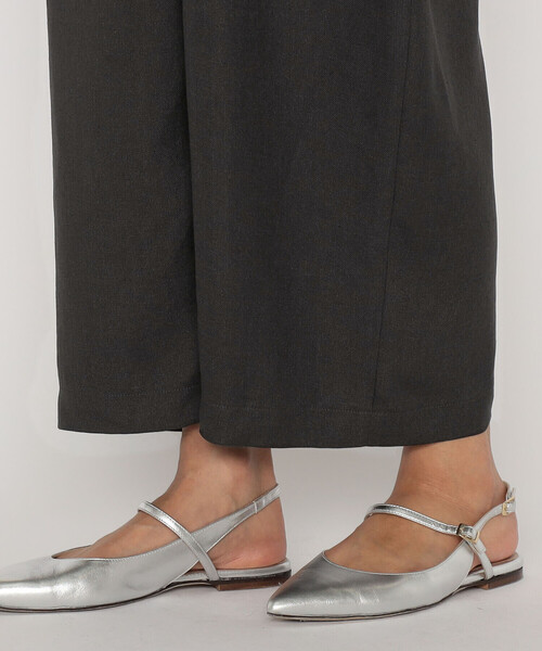 Gabardine K.T（ギャバジンケーティー）の「麻調合繊 パンツディテールオールインワン（サロペット/オーバーオール・レディース・グレー/ブラック・11号）」の20枚目の写真