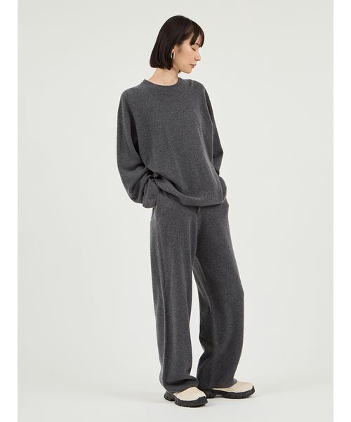 emmi（エミ）の「【セットアップ対応】ラムウールオーバーニットトップス（ニット/セーター・レディース・バーガンディー/ライトベージュ/チャコールグレー・F）」の11枚目の写真