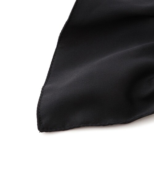 ROPE' PICNIC（ロペピクニック）の「チャーム付きサテンボリュームスクエアシュシュ（ヘアゴム・レディース・イエロー系その他3/ベージュ/ブラック・FREE）」の10枚目の写真