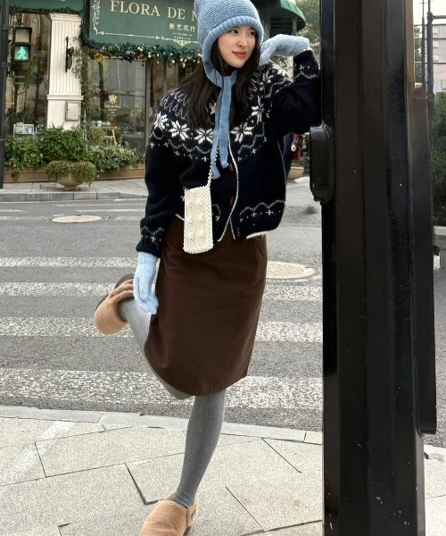 GENERAL IDEA（ジェネラルアイデア）の「wool nordic duffle cardigan ノルディック柄ラグラン袖カーディガン（カーディガン/ボレロ・レディース・グレー/モカ/ネイビー/レッド/ブラウン・L/M/S）」の4枚目の写真