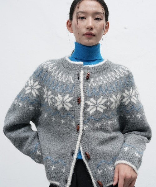 GENERAL IDEA（ジェネラルアイデア）の「wool nordic duffle cardigan ノルディック柄ラグラン袖カーディガン（カーディガン/ボレロ・レディース・グレー/モカ/ネイビー/レッド/ブラウン・L/M/S）」の8枚目の写真