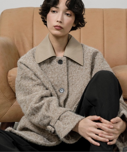 lawgy（ラウジー）の「different material fluffy coat / ディファレントマテリアルフラッフィーコート（その他アウター・レディース・ホワイト/ベージュ/グレー・FREE）」の14枚目の写真