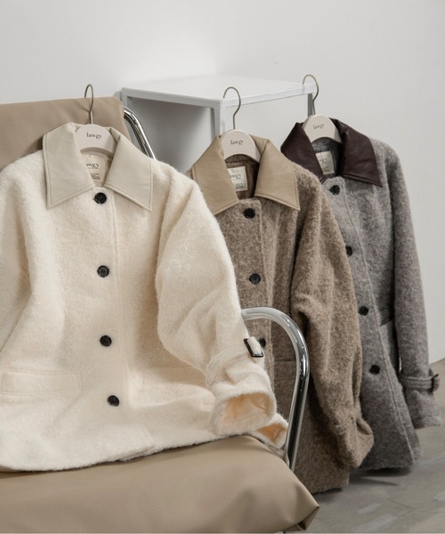 different material fluffy coat / ディファレントマテリアル