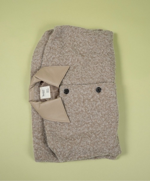 different material fluffy coat / ディファレントマテリアル