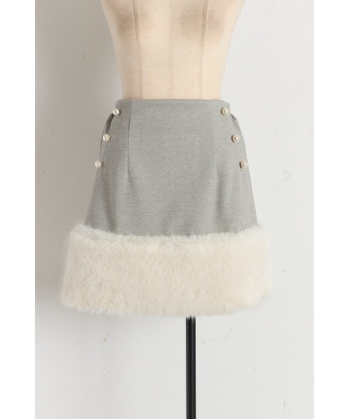tocco closet(トッコ クローゼット)の「【ZOZO限定】インナーパンツ付き裾ファーパール装飾ミニスカート(スカート・レディース・チャコールグレー/ベージュ/ライトグレー・M)」の11枚目の写真