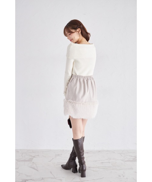 tocco closet(トッコ クローゼット)の「【ZOZO限定】インナーパンツ付き裾ファーパール装飾ミニスカート(スカート・レディース・チャコールグレー/ベージュ/ライトグレー・M)」の17枚目の写真
