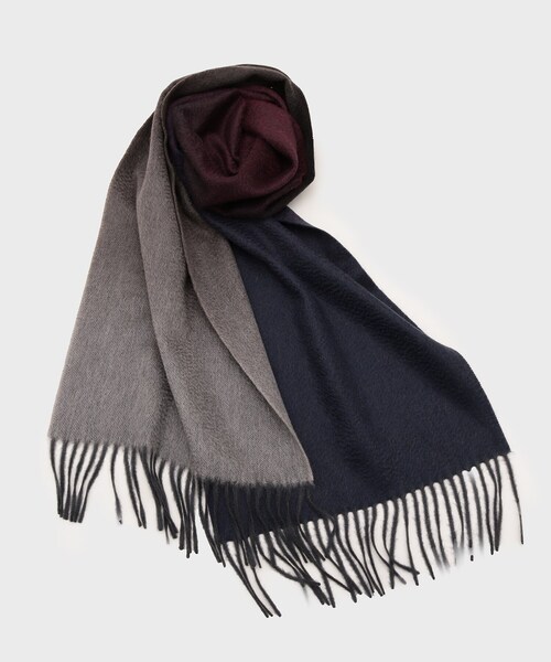 tk.TAKEO KIKUCHI（ティーケータケオキクチ）の「【カシミヤ】グラデーションマフラー（マフラー・メンズ・ネイビー系3/ワイン系2・00）」の14枚目の写真