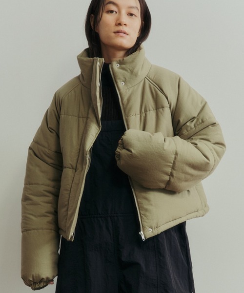 Libra Cue（リブラ キュー）の「中綿ショートブルゾン（ダウンジャケット/コート・レディース・ブラック/ベージュ・FREE）」の15枚目の写真