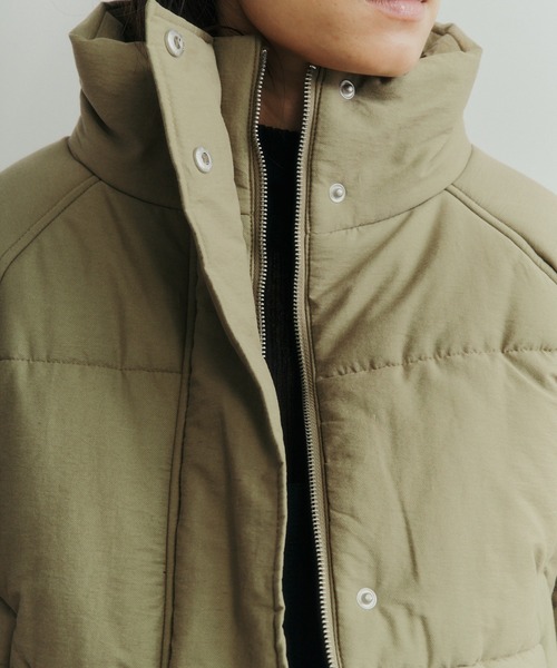 Libra Cue（リブラ キュー）の「中綿ショートブルゾン（ダウンジャケット/コート・レディース・ブラック/ベージュ・FREE）」の22枚目の写真