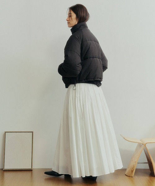 Libra Cue（リブラ キュー）の「中綿ショートブルゾン（ダウンジャケット/コート・レディース・ブラック/ベージュ・FREE）」の12枚目の写真