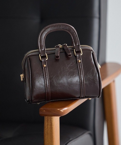 earth music&ecology（アースミュージックアンドエコロジー）の「ミニボストンバッグ（ハンドバッグ・レディース・レッド/ダークブラウン/ブラック・FREE）」の2枚目の写真