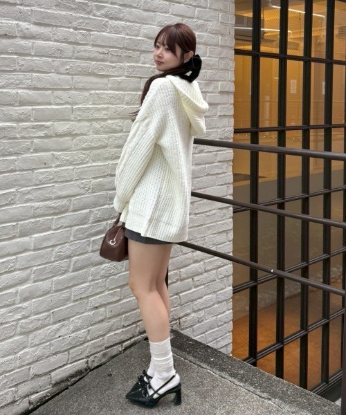 continuer de NICE CLAUP（コンティニューデナイスクラップ）の「モールケーブルフーディーミニワンピース（ワンピース・レディース・アイボリー/チャコールグレー/ボルドー・FREE）」の16枚目の写真