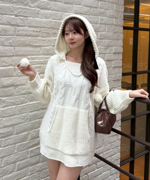 continuer de NICE CLAUP（コンティニューデナイスクラップ）の「モールケーブルフーディーミニワンピース（ワンピース・レディース・アイボリー/チャコールグレー/ボルドー・FREE）」の12枚目の写真