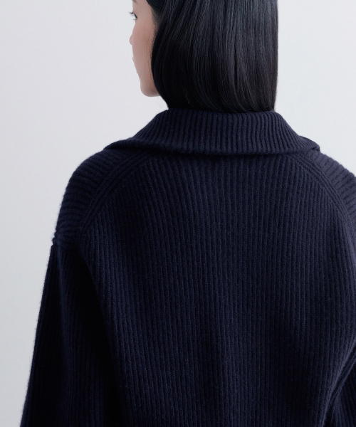 MUSINSA STANDARD WOMAN（ムシンサスタンダードウーマン）の「レディースラムウールリブニットジップアップ[ネイビー]（カーディガン/ボレロ・レディース・その他・SMALL/MEDIUM/LARGE）」の7枚目の写真