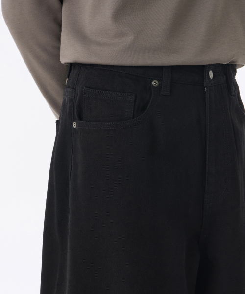 MUSINSA STANDARD（ムシンサスタンダード）の「裏起毛ビッグワイドデニムパンツ[ブラック]（デニムパンツ・メンズ・その他・40/38/42/36/34/32/30/31/33/27/28/29）」の4枚目の写真