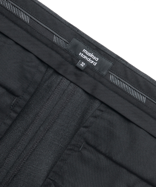 MUSINSA STANDARD（ムシンサスタンダード）の「ウールテーパード隠しバンディングクロップドスラックス[チャコールグレー]（スラックス・メンズ・その他・36/34/28/29/32/30/31/33/26/27）」の8枚目の写真