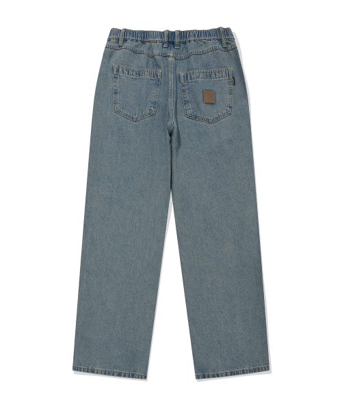 Wacky WiLLy（ワッキーウィリー）の「ストレートデニムパンツ薄青（デニムパンツ・レディース・その他・SMALL/MEDIUM/LARGE/X-LARGE）」の3枚目の写真