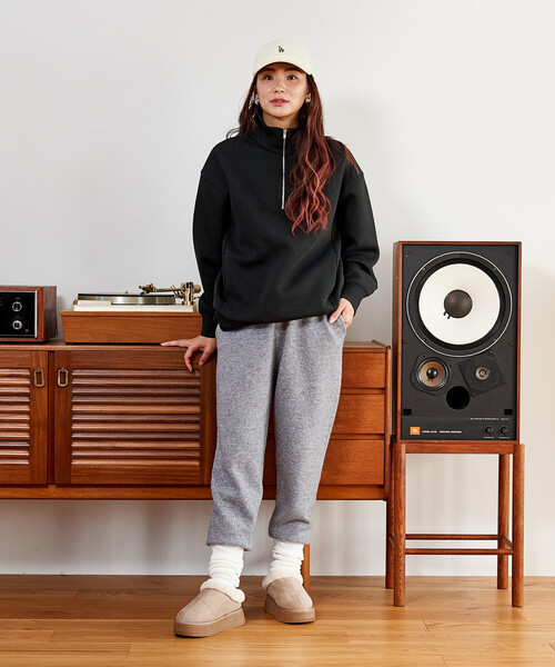 FREAK'S STORE(フリークスストア)の「Knit Jogger Pants/ニット ジョガーパンツ<セットアップ対応>(その他パンツ・レディース・グレー/オフホワイト/ネイビー・MEDIUM/SMALL)」の4枚目の写真