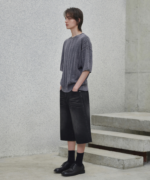 GLW(ジーエルダブリュ)の「デニムバミューダパンツブラック(その他パンツ・レディース・その他・SMALL/MEDIUM/LARGE)」の3枚目の写真