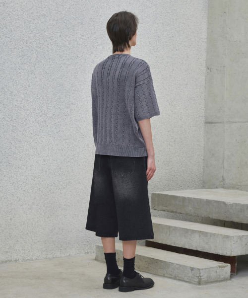 GLW(ジーエルダブリュ)の「デニムバミューダパンツブラック(その他パンツ・レディース・その他・SMALL/MEDIUM/LARGE)」の4枚目の写真
