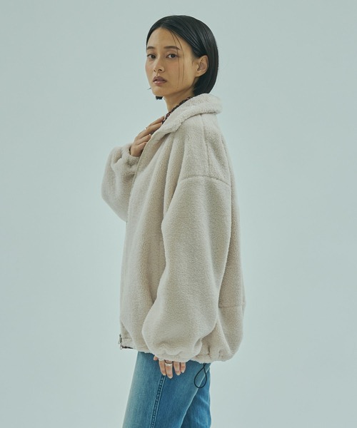 ROSE BUD（ローズバッド）の「ZIP-UP BOA JACKET（その他アウター・レディース・グレー/オフホワイト・ONE SIZE）」の4枚目の写真