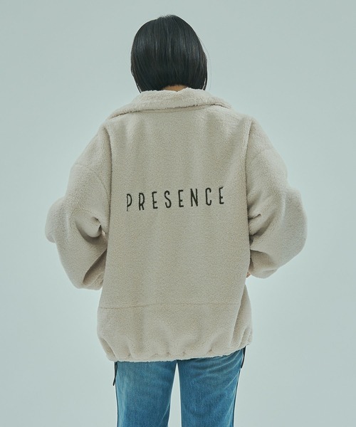 ROSE BUD（ローズバッド）の「ZIP-UP BOA JACKET（その他アウター・レディース・グレー/オフホワイト・ONE SIZE）」の5枚目の写真