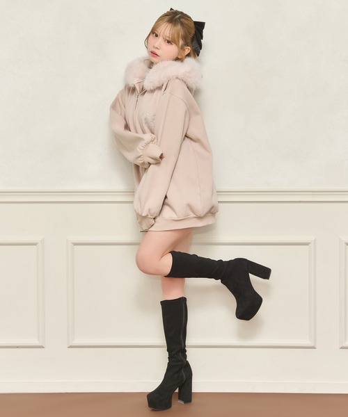 apres jour（アプレジュール）の「オーバーサイズファーパーカー（パーカー・レディース・ピンク/ブラック/杢グレー/オフホワイト・フリー/X-LARGE）」の19枚目の写真