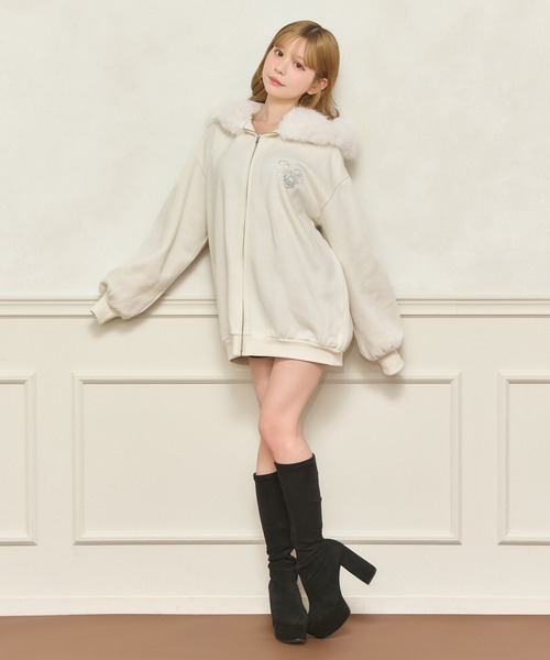 apres jour（アプレジュール）の「オーバーサイズファーパーカー（パーカー・レディース・ピンク/ブラック/杢グレー/オフホワイト・フリー/X-LARGE）」の12枚目の写真