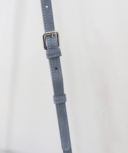 ISOOK（アイスー）の「2wayスエードバッグ(kiharu select) / ハンドバッグ ショルダーバッグ 斜め掛け ミニ スウェード ブルー ブラウン 青 茶（ハンドバッグ・レディース・ブルー/ブラウン・FREE）」の14枚目の写真