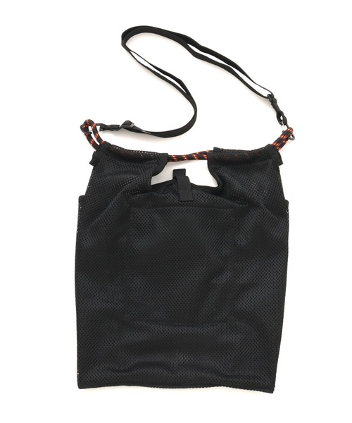 MARMOT(マーモット)の「Marmot x atmos Mesh Compact Tote / マーモット x アトモス メッシュ コンパクト トート 【SP】(ショルダーバッグ・メンズ・ブラック/ネイビー・ONE SIZE)」の9枚目の写真