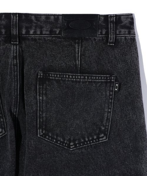 CRITIC(クリティック)の「HALF DOUBLE KNEE POCKET DENIM PANTS BLACK(デニムパンツ・レディース・その他・LARGE/MEDIUM/SMALL/X-LARGE)」の8枚目の写真