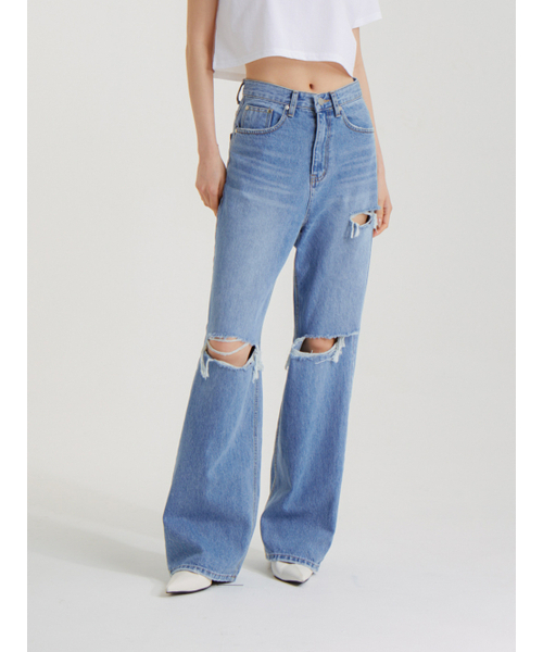 UNKNOWN PLANET(アンノウンプラネット)の「セミワイドスリットデニムパンツブルー(デニムパンツ・レディース・その他・LARGE/MEDIUM/SMALL)」の3枚目の写真