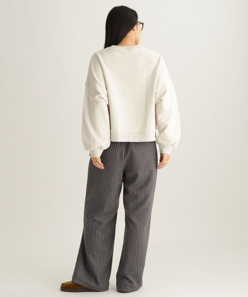 studio CLIP（スタディオクリップ）の「【daily CLIP × holiday】短丈スウェットプルオーバー（スウェット・レディース・グレー/ホワイト・FREE）」の9枚目の写真