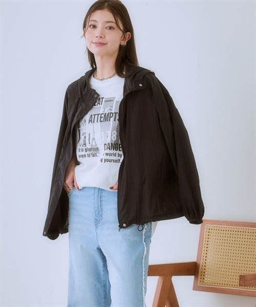 nissen(ニッセン)の「シアー素材パーカーブルゾン(ブルゾン・レディース・グリーン/ベージュ/ブラック・S/M/L/LL/3L)」の1枚目の写真
