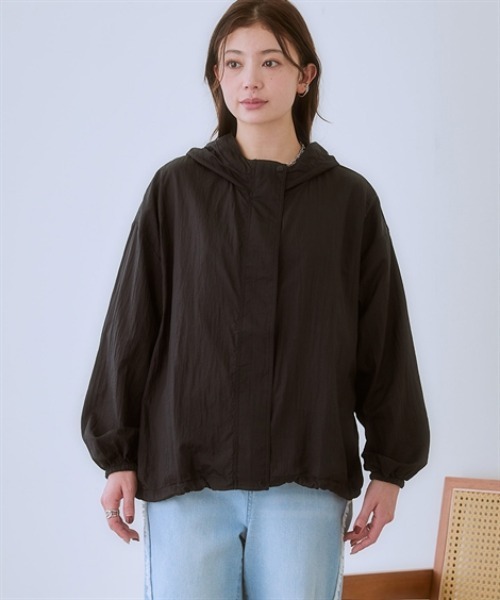 nissen(ニッセン)の「シアー素材パーカーブルゾン(ブルゾン・レディース・グリーン/ベージュ/ブラック・S/M/L/LL/3L)」の10枚目の写真