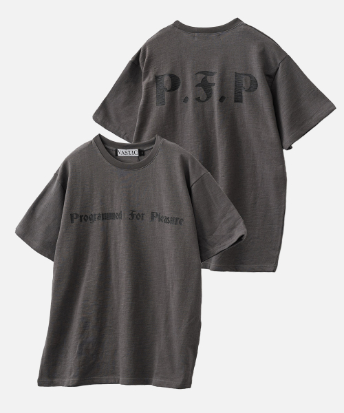 VASTIC(バスティック)の「pfp Tシャツ_チャコール(Tシャツ/カットソー・メンズ・その他・MEDIUM/LARGE/X-LARGE)」の1枚目の写真