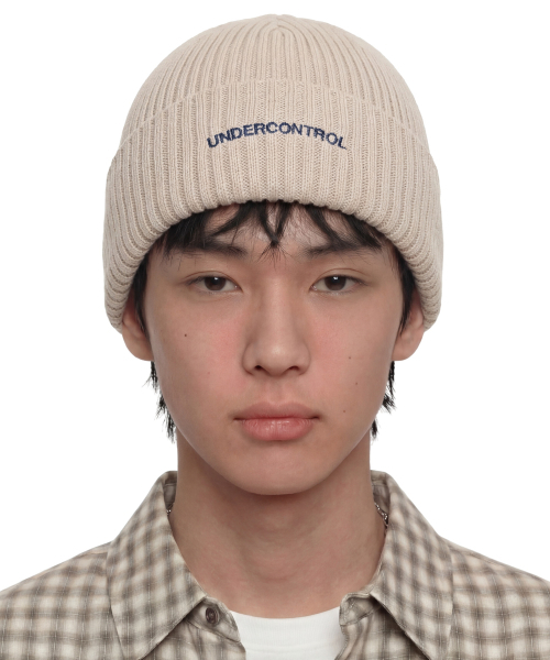 UNDERCONTROL(アンダーコントロール)の「四季用薄手ロングビーニーコットンニット男女共用ロゴビーニーモ帽子 BEANIE / COLLEGE CREW / L オートミール(ニットキャップ/ビーニー・メンズ・その他・FREE)」の1枚目の写真