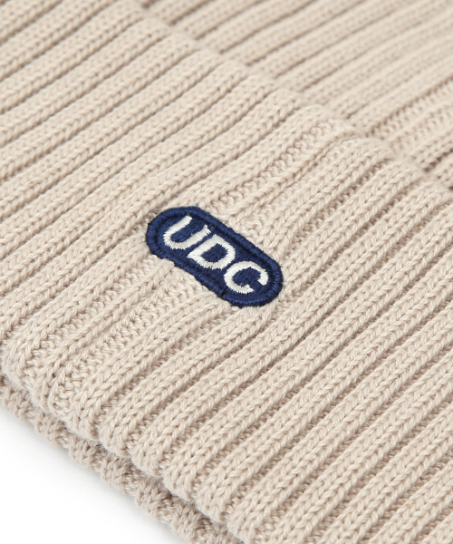 UNDERCONTROL(アンダーコントロール)の「四季用薄手ロングビーニーコットンニット男女共用ロゴビーニーモ帽子 BEANIE / COLLEGE CREW / L オートミール(ニットキャップ/ビーニー・メンズ・その他・FREE)」の4枚目の写真