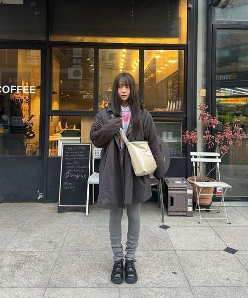 DAMP(ドントアスクマイプラン)の「2WAY padded messenger bag_sky blue(メッセンジャーバッグ・レディース・その他・ONE SIZE)」の7枚目の写真