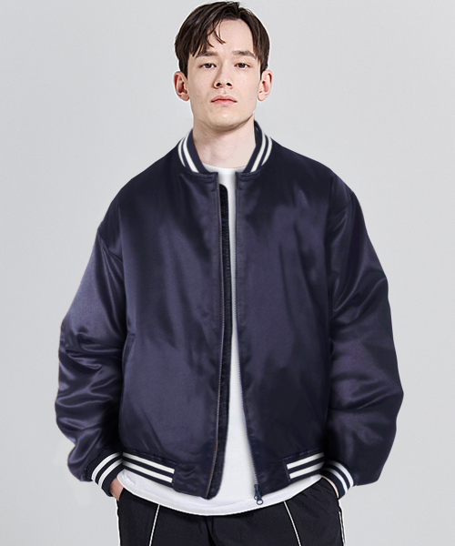 GRAYBLVD(グレイブラバット)の「ティティバスティジャケット GKAJK63(NAVY)(スタジャン・レディース・ネイビー・MEDIUM/LARGE)」の6枚目の写真