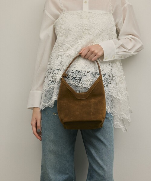 GRACE CONTINENTAL（グレースコンチネンタル）の「CHRISTIAN VILLA TENESSE BAG（ハンドバッグ・レディース・ブラウン・FREE）」の2枚目の写真